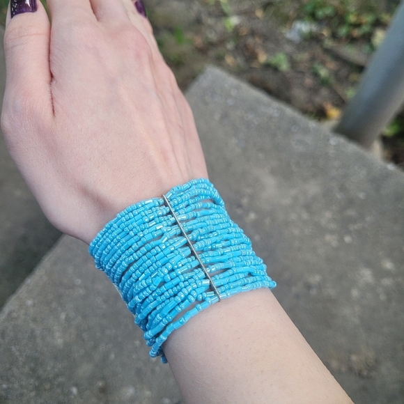 Tiny Beaded Bracelet - Picture 2 of 2